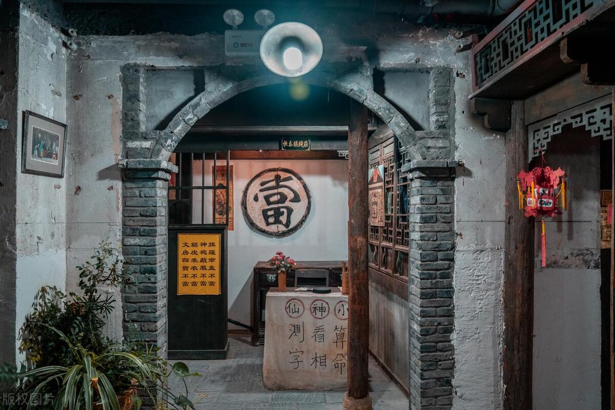 典當行借錢(典當行借錢安全嗎)? (http://www.ox-shoes.com/) 知識問答 第1張